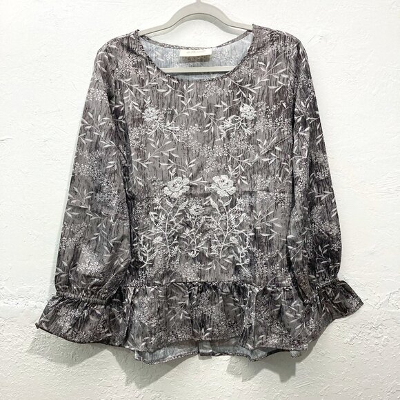 La Bellum Tops - NWT La Bellum by Hillary Scott Long Sleeve Top Peplum Ruffle Embroidered Gray L